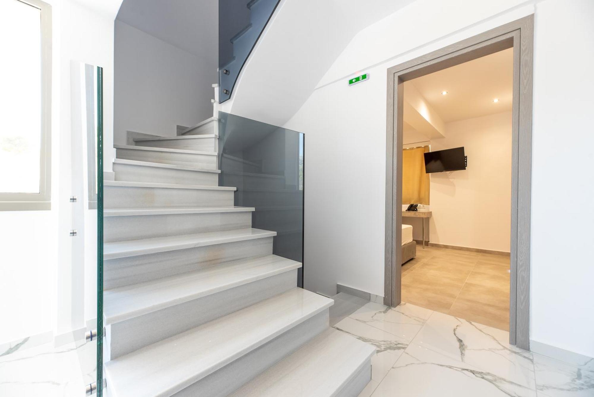 Airscape Hotel Free Shuttle From Athen'S Airport Artemida  Exterior photo